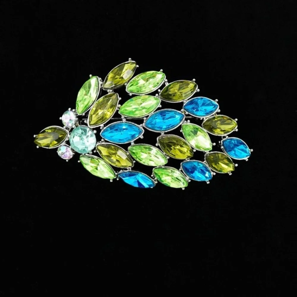 VTG Rhinestone Leaf Brooch Marquise Green Aqua Silver Tone‎ Regency 4.5